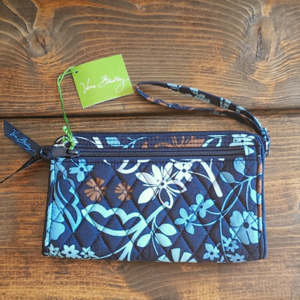 Very Bradley WristlET Java Floral NWT